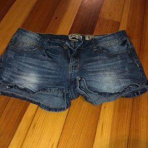 Women’s shorts